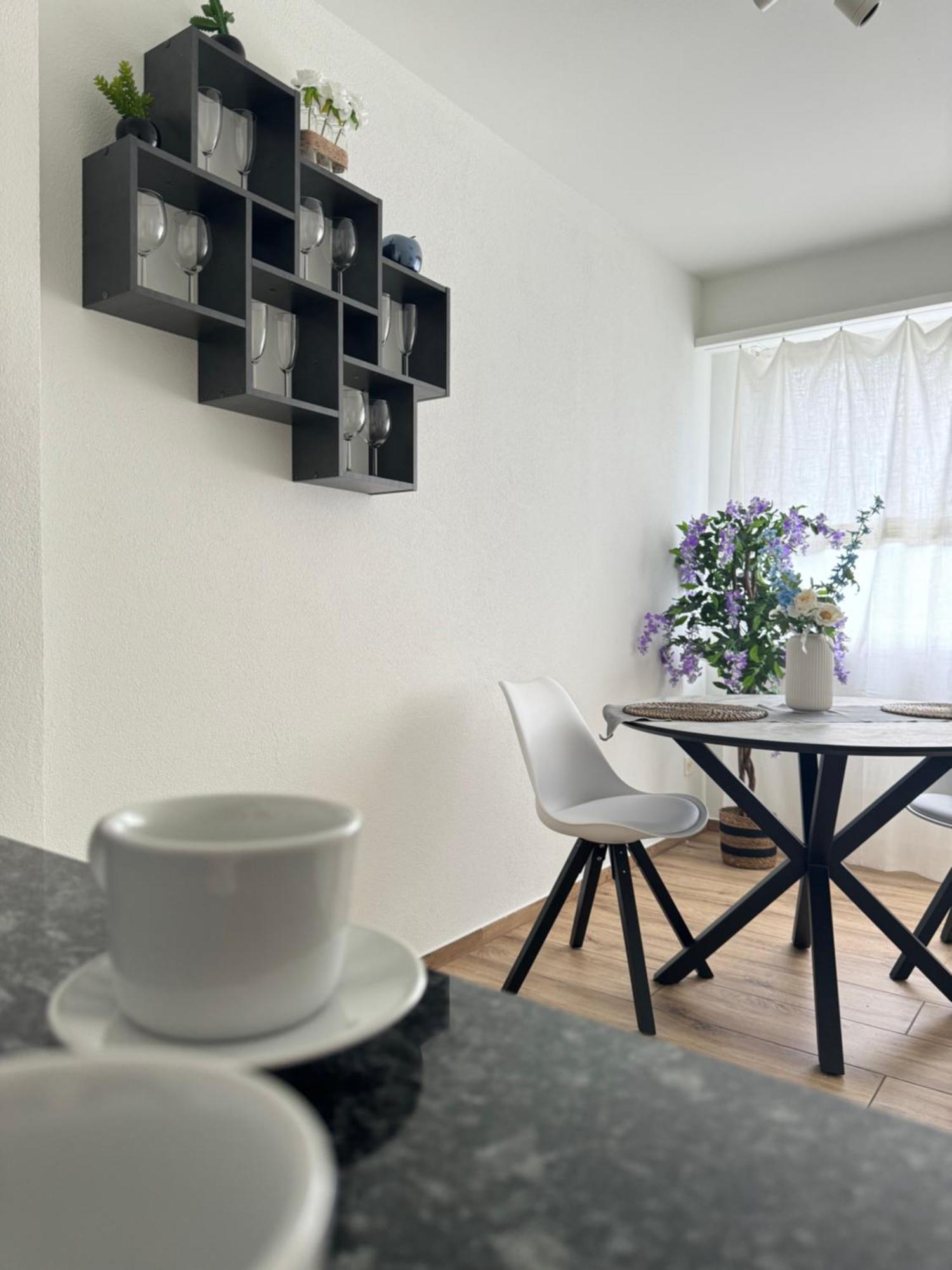 Eine Schoene Wohnung Am Messeplatz Basel Ngoại thất bức ảnh